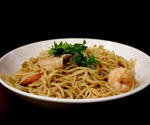 Garlic Noodles