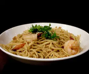 Garlic Noodles